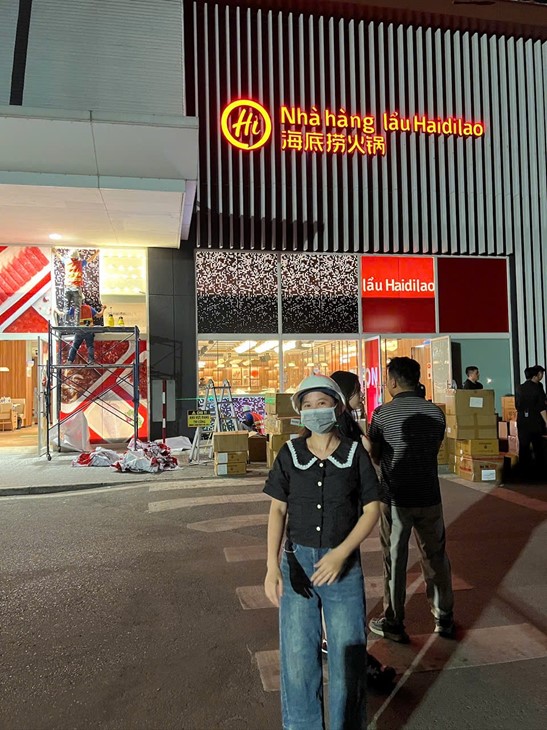 Biển hiệu cửa hàng
